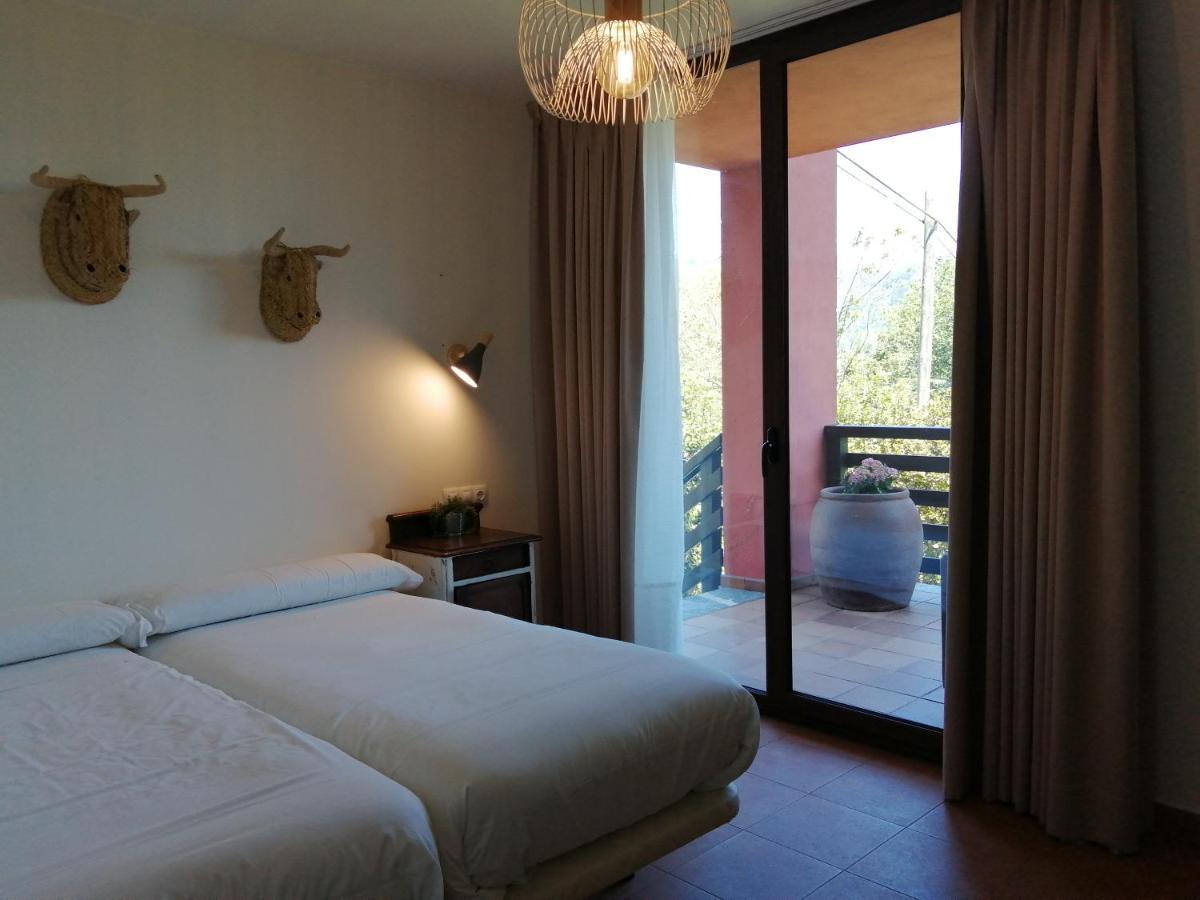 Apartamentos Rurales El Mirador De San Juan Onís Dış mekan fotoğraf