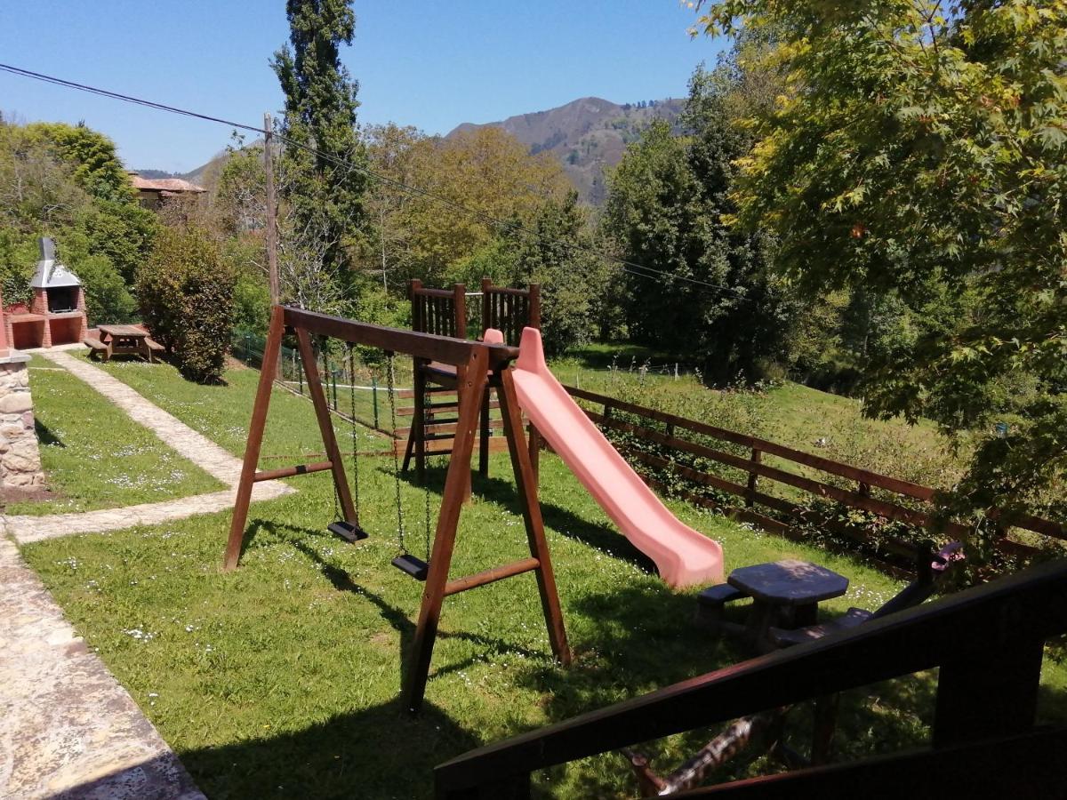 Apartamentos Rurales El Mirador De San Juan Onís Dış mekan fotoğraf